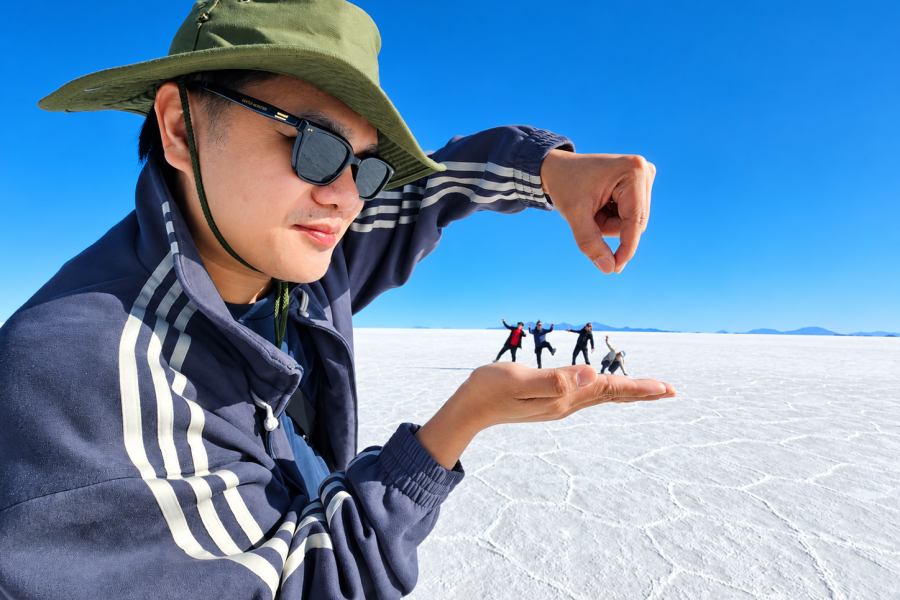 Uyuni Salt Flats & Colored Lagoons 3-Day Tour to San Pedro de Atacama